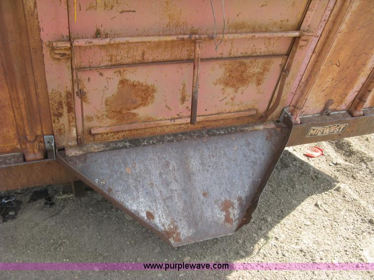 image for item K8669 Midwest stake side grain bed