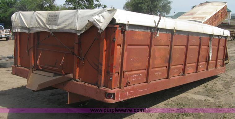 image for item K8673 Giant stake side grain bed