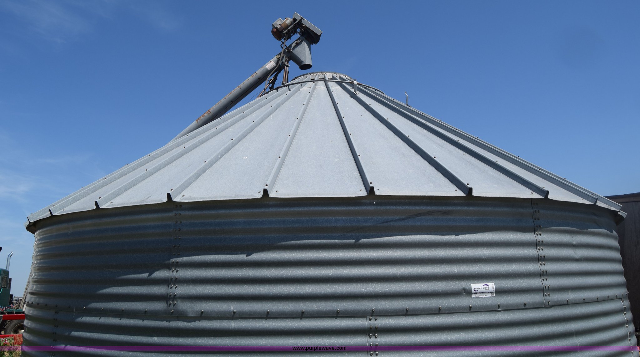 York galvanized grain bin in Chase, KS Item J6574 sold Purple Wave