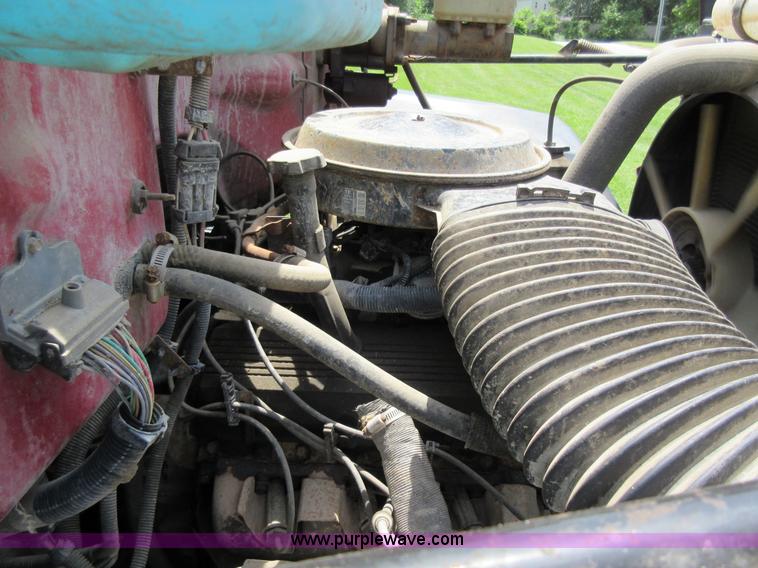 image for item AV9495 1992 Chevrolet Kodiak dump truck