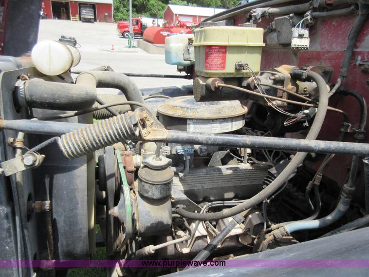 image for item AV9495 1992 Chevrolet Kodiak dump truck