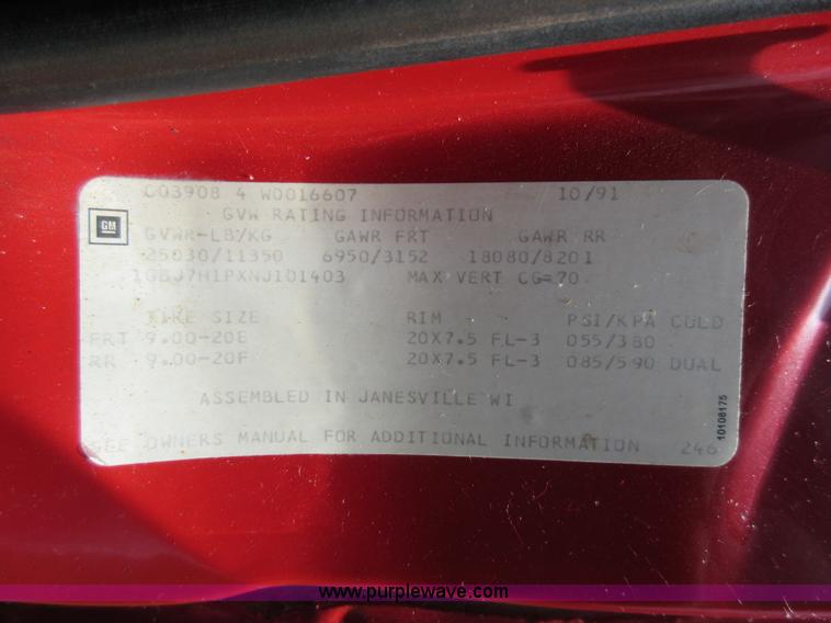 image for item AV9495 1992 Chevrolet Kodiak dump truck