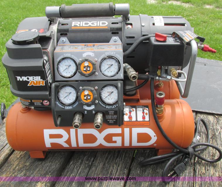 image for item AW9674 Ridgid BM143306669 air compressor