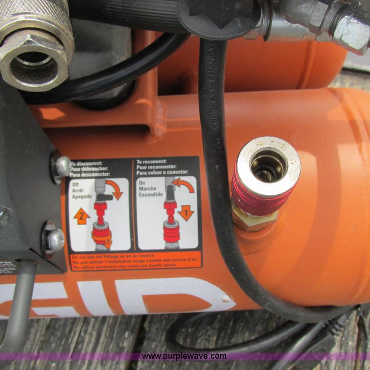 image for item AW9674 Ridgid BM143306669 air compressor