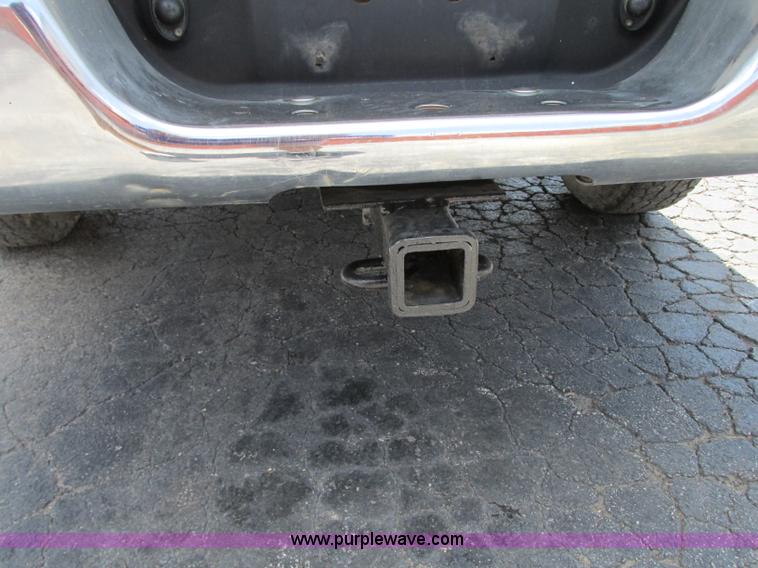 image for item B2971 1999 Dodge Ram 1500 pickup truck