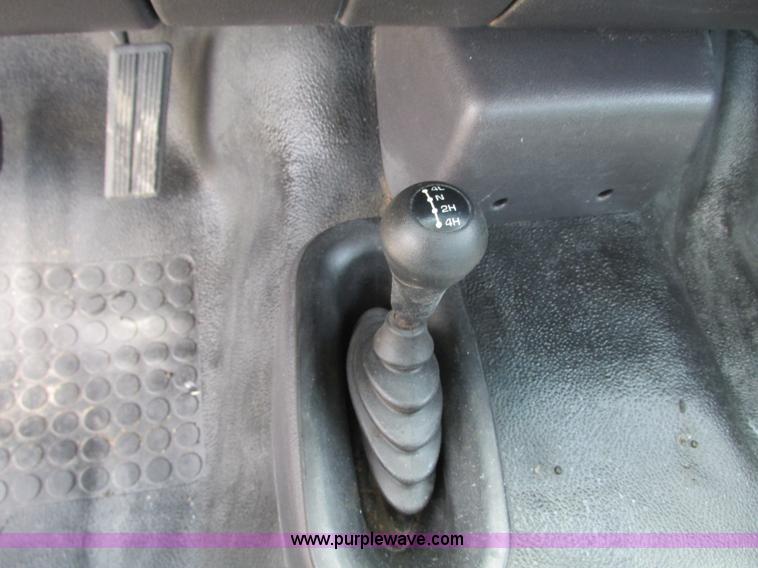 image for item B2971 1999 Dodge Ram 1500 pickup truck