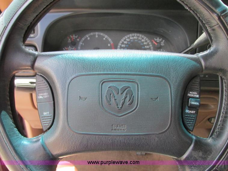 image for item B2972 2001 Dodge Ram 1500 Laramie SLT Quad Cab pickup truck