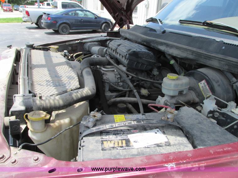 image for item B2972 2001 Dodge Ram 1500 Laramie SLT Quad Cab pickup truck