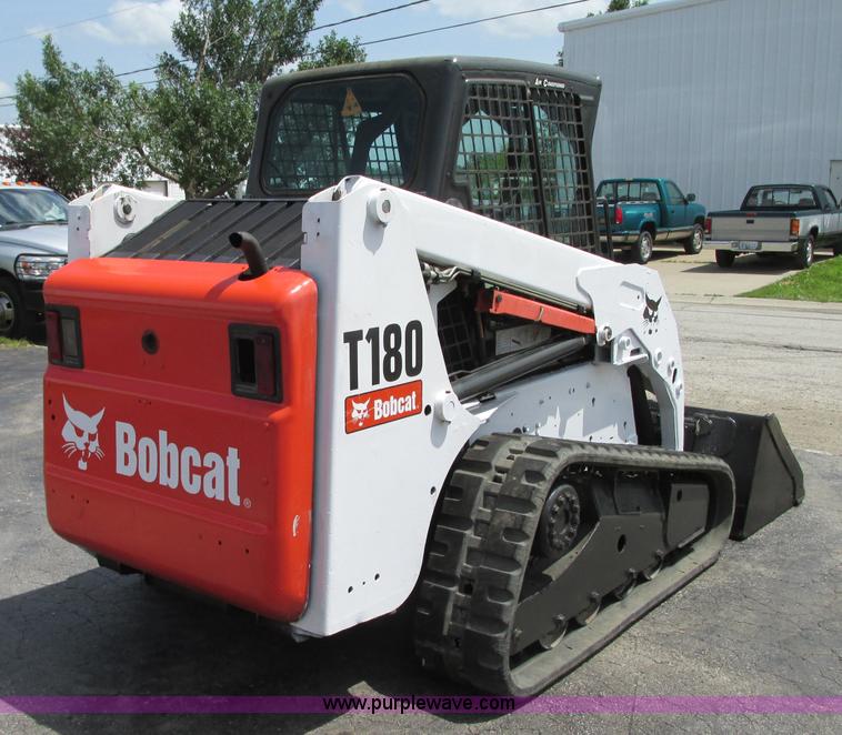 image for item B2982 2011 Bobcat T180 skid steer