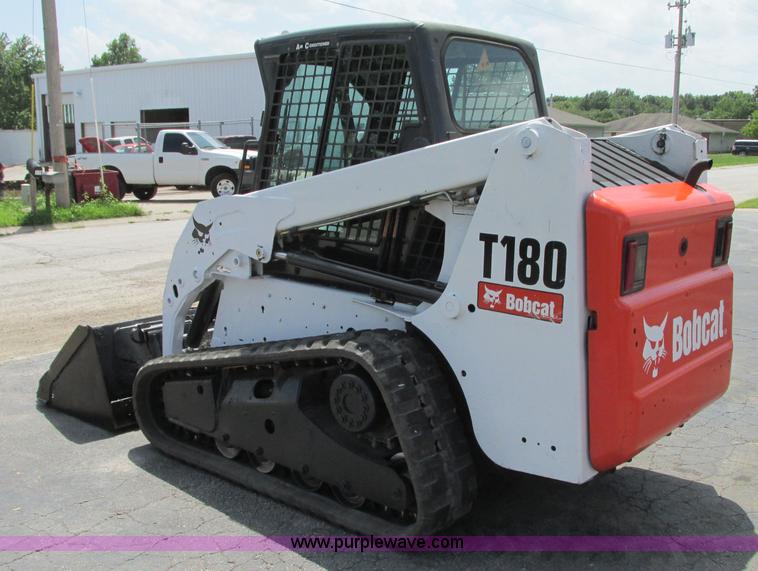 image for item B2982 2011 Bobcat T180 skid steer