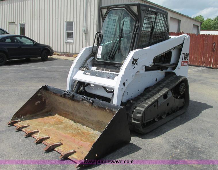 image for item B2982 2011 Bobcat T180 skid steer