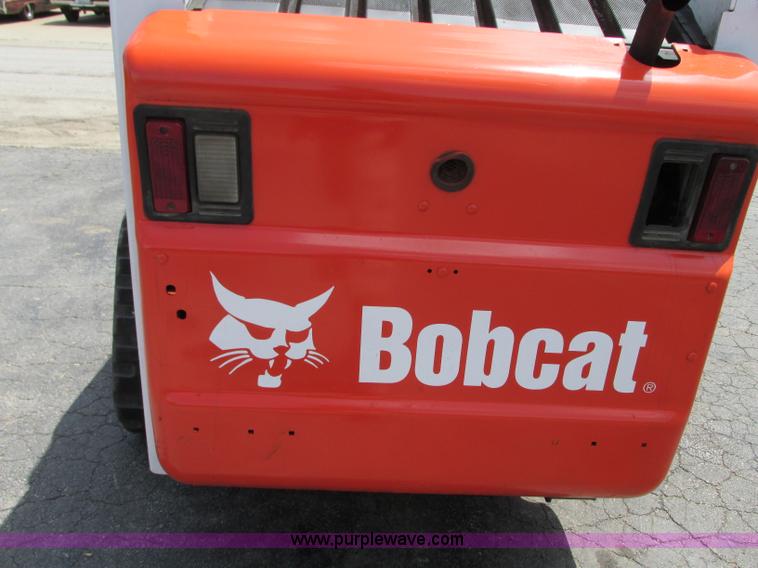 image for item B2982 2011 Bobcat T180 skid steer