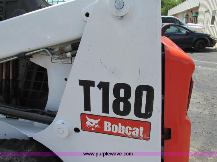 image for item B2982 2011 Bobcat T180 skid steer