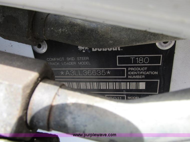 image for item B2982 2011 Bobcat T180 skid steer