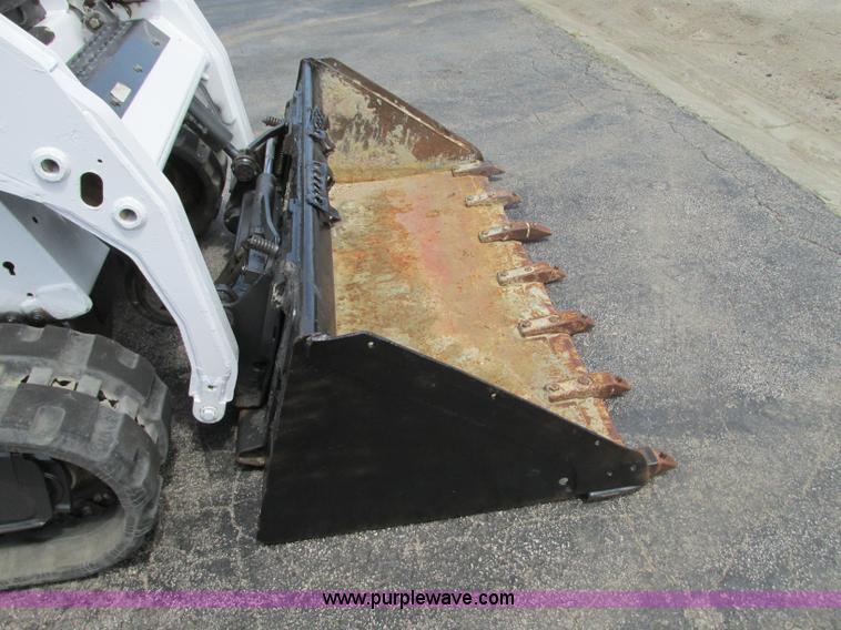 image for item B2982 2011 Bobcat T180 skid steer