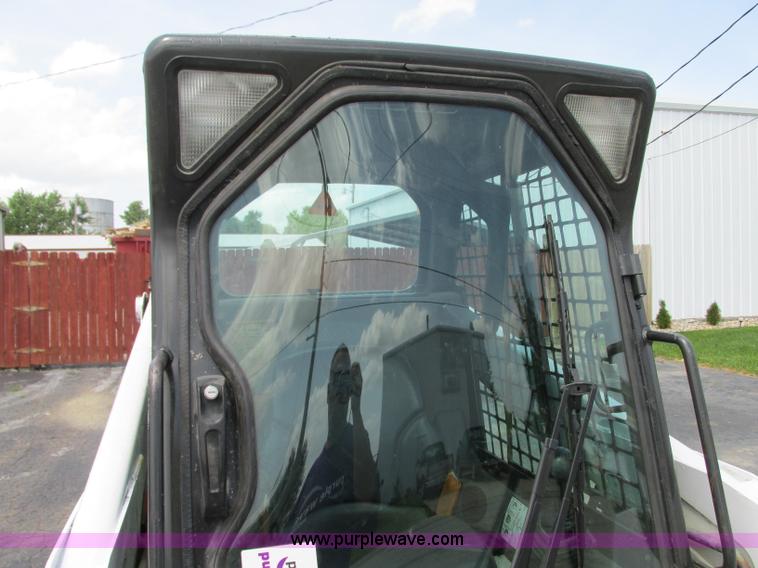 image for item B2982 2011 Bobcat T180 skid steer
