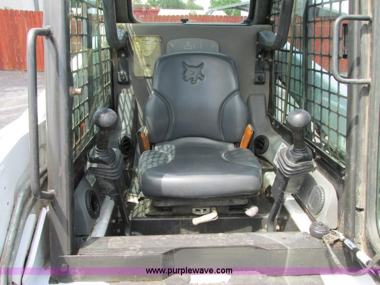 image for item B2982 2011 Bobcat T180 skid steer