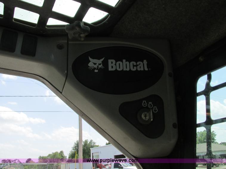 image for item B2982 2011 Bobcat T180 skid steer