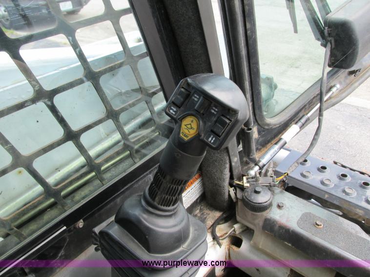 image for item B2982 2011 Bobcat T180 skid steer