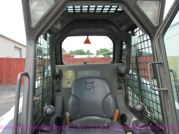 image for item B2982 2011 Bobcat T180 skid steer