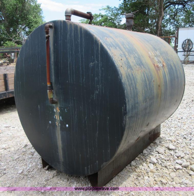 image for item BA9268 1,000 gallon steel tank