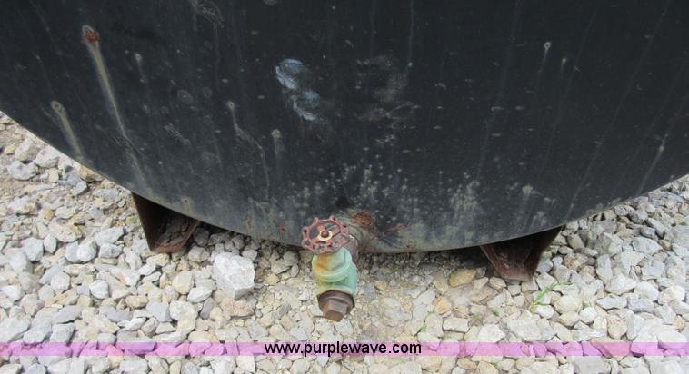 image for item BA9268 1,000 gallon steel tank