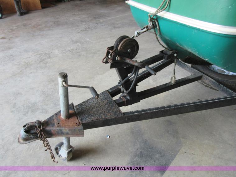 image for item BA9269 1972 Ranger boat