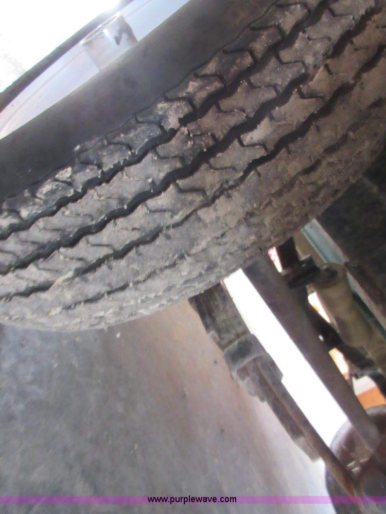 image for item BA9269 1972 Ranger boat