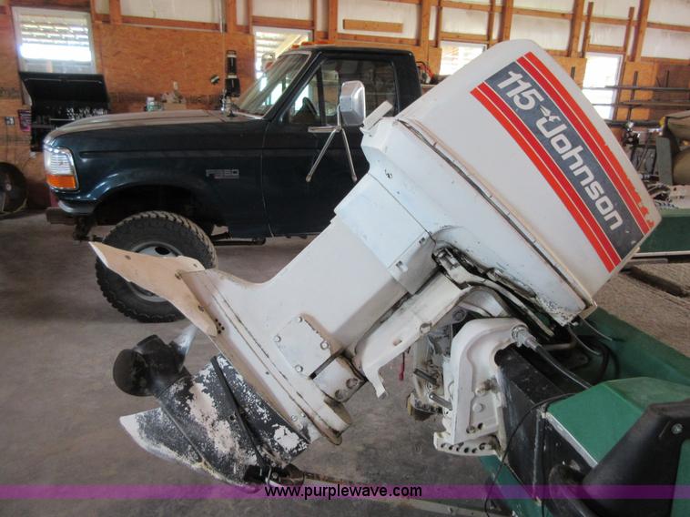 image for item BA9269 1972 Ranger boat