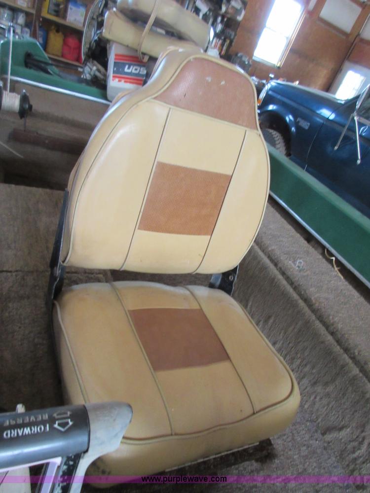 image for item BA9269 1972 Ranger boat