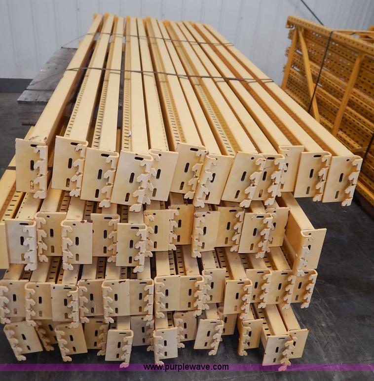 image for item BC9379 Pallet racking
