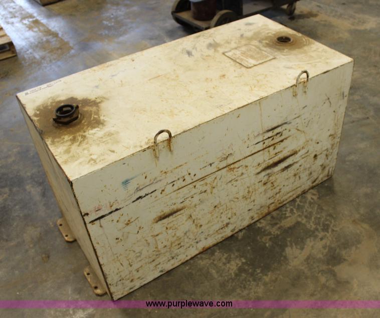 image for item BO9282 Fuel tank