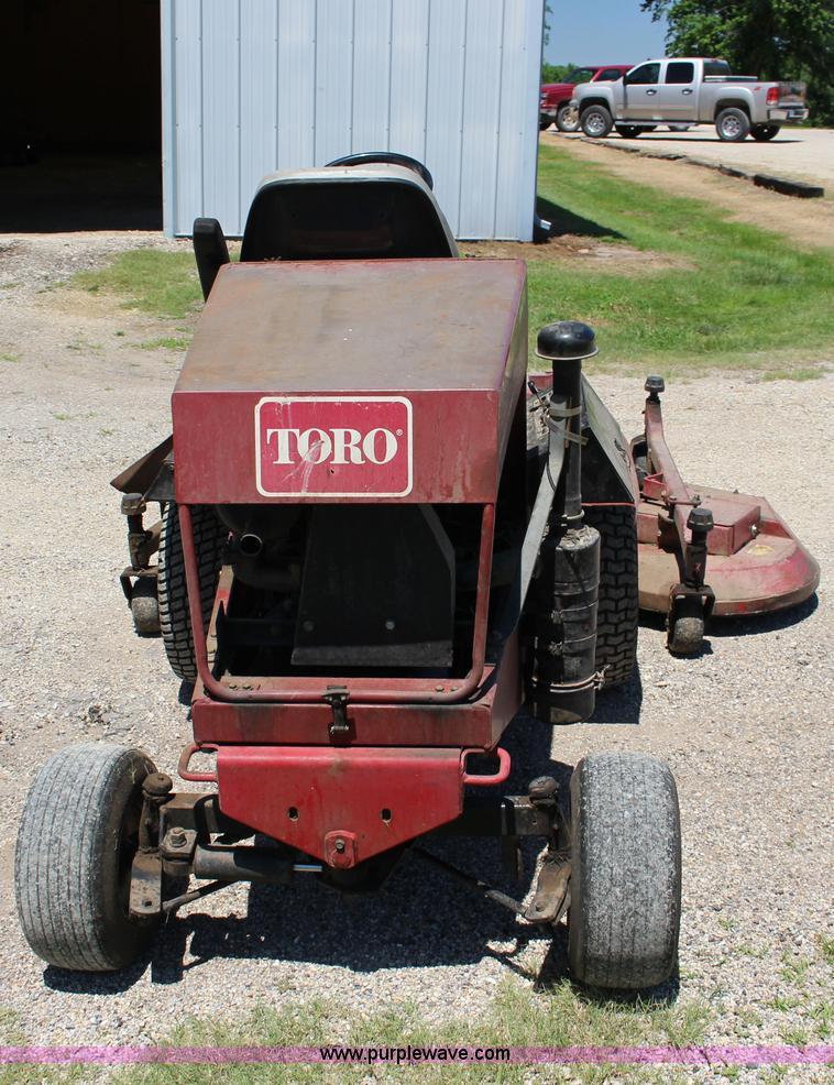 image for item BR9455 Toro Groundsmaster 325D lawn mower