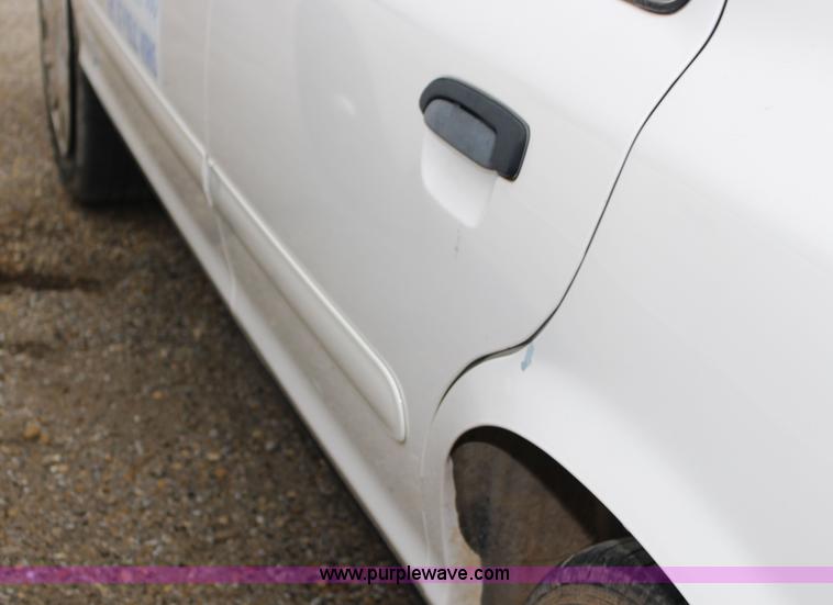 image for item F7862 2005 Ford Crown Victoria Police Interceptor