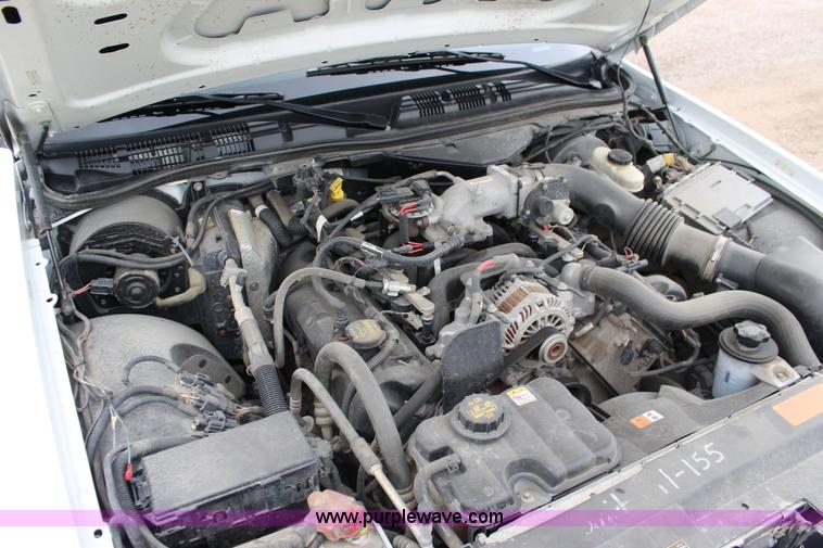 image for item F7864 2011 Ford Crown Victoria Police Interceptor