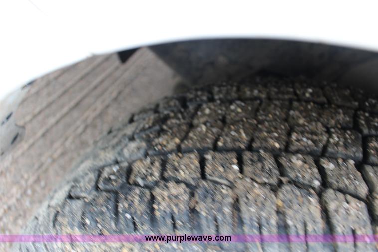 image for item F7864 2011 Ford Crown Victoria Police Interceptor