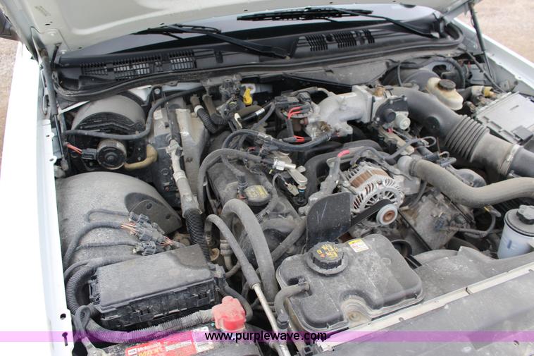 image for item F7866 2010 Ford Crown Victoria Police Interceptor