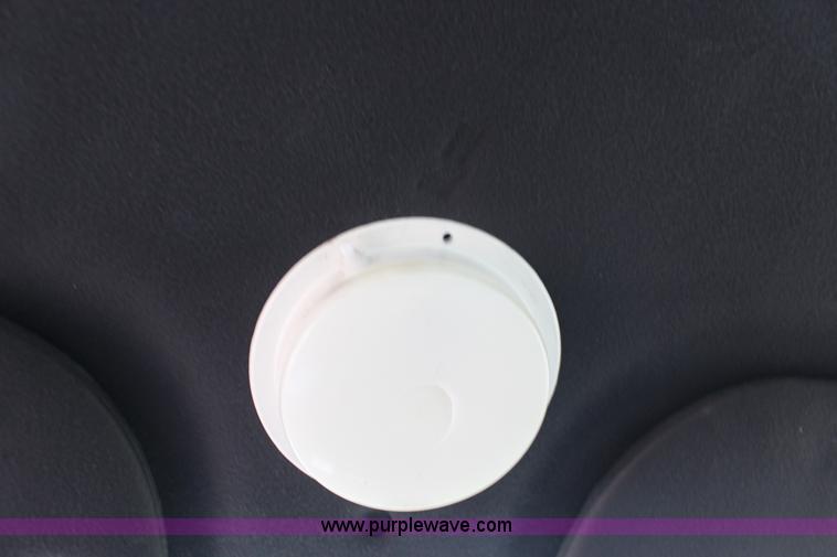 image for item F7867 2010 Ford Crown Victoria Police Interceptor