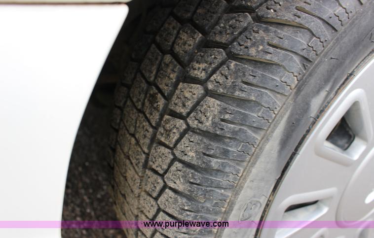 image for item F7867 2010 Ford Crown Victoria Police Interceptor