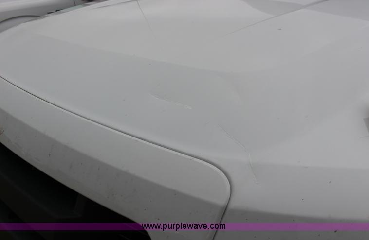 image for item F7867 2010 Ford Crown Victoria Police Interceptor