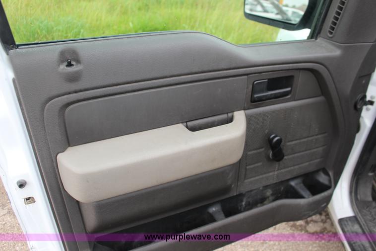 image for item F7871 2009 Ford F150 STX SuperCab pickup truck