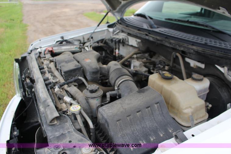 image for item F7871 2009 Ford F150 STX SuperCab pickup truck