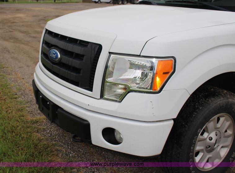 image for item F7871 2009 Ford F150 STX SuperCab pickup truck