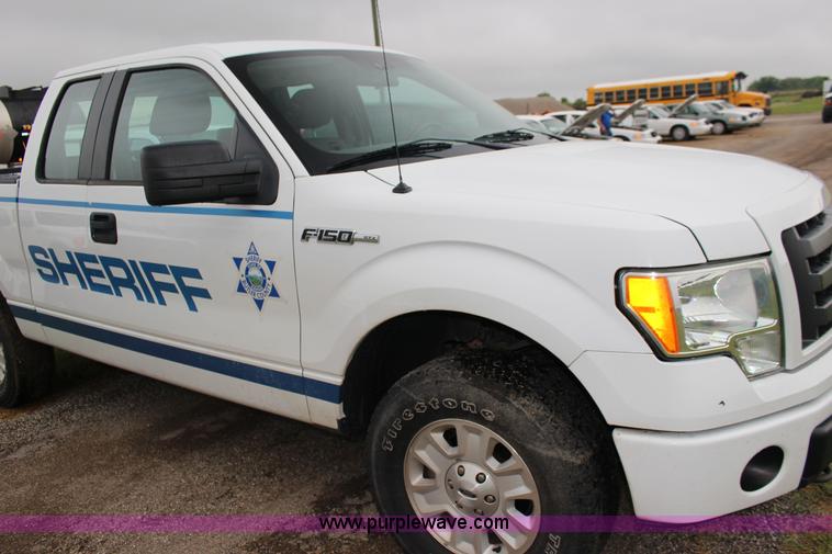 image for item F7871 2009 Ford F150 STX SuperCab pickup truck