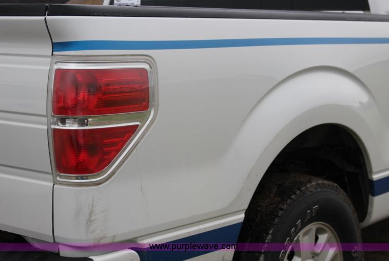 image for item F7871 2009 Ford F150 STX SuperCab pickup truck