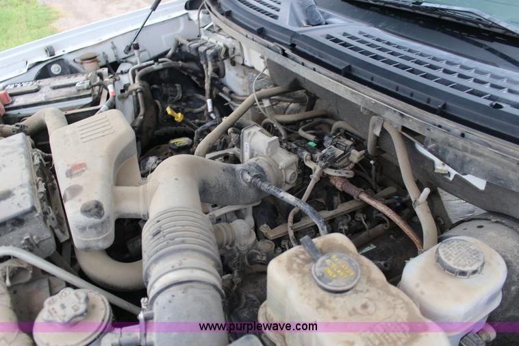 image for item F7872 2010 Ford F150 XL SuperCab pickup truck