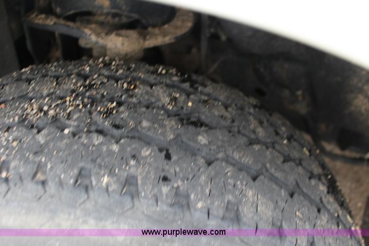 image for item F7872 2010 Ford F150 XL SuperCab pickup truck