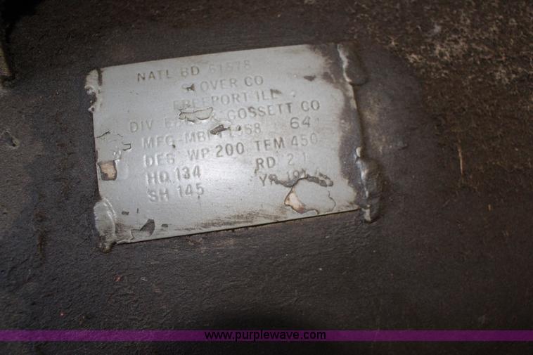 image for item F7881 Champion REN14 air compressor