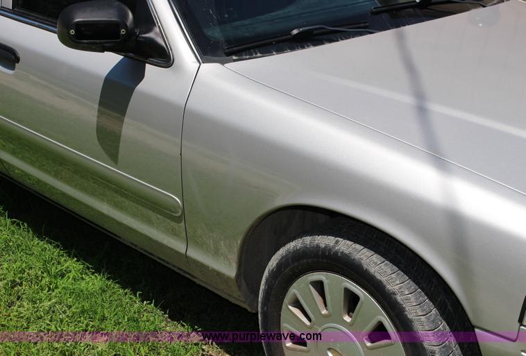 image for item F7882 2008 Ford Crown Victoria Police Interceptor