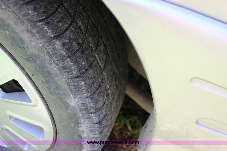 image for item F7882 2008 Ford Crown Victoria Police Interceptor